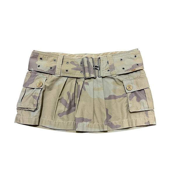 Hollister Dresses & Skirts - Y2K Hollister Cargo Camo Mini Skirt